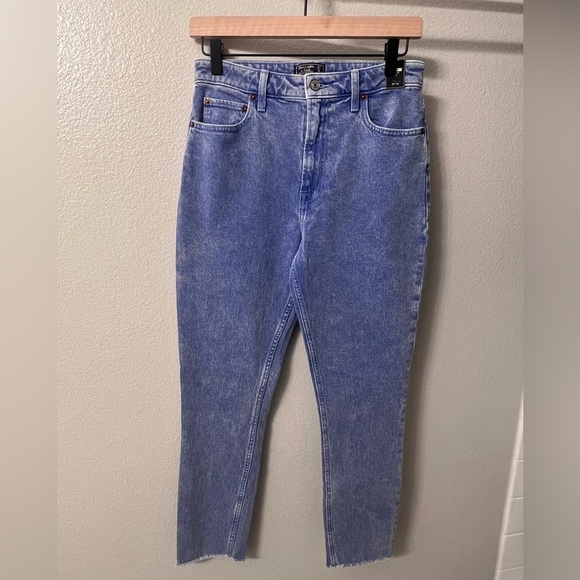 Abercrombie and Fitch Simone High Rise Slim Jean 27 NWT - Picture 1 of 6